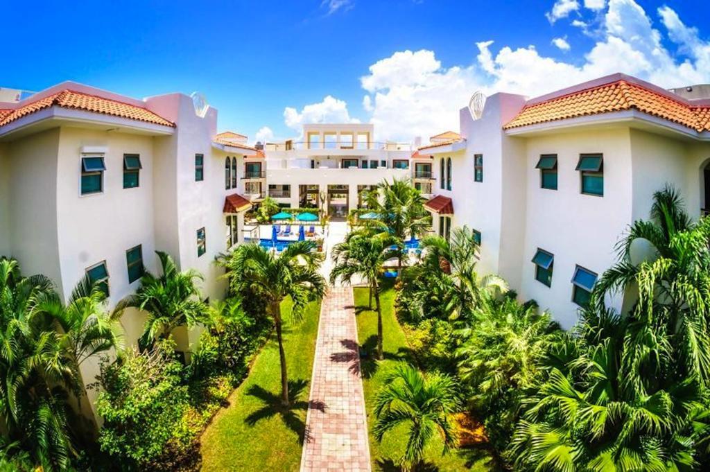 Paseo Luxury Suites Плая дел Кармен Стая снимка